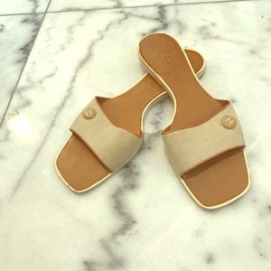 Chanel flat slides, 7